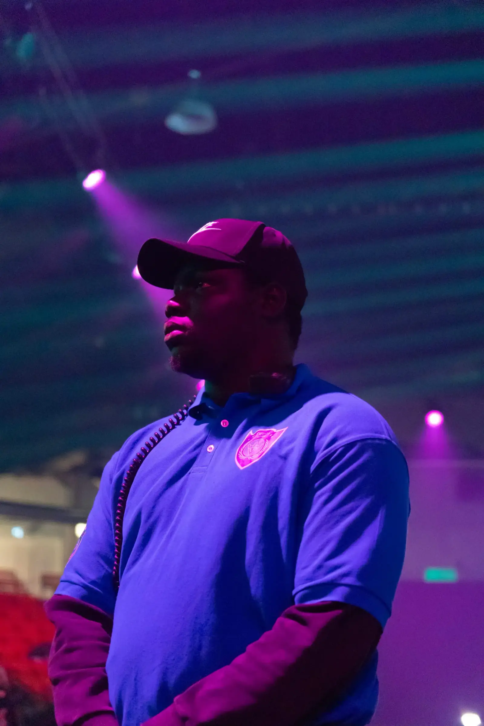 Babacar, agent de Vision Sécurité, en service